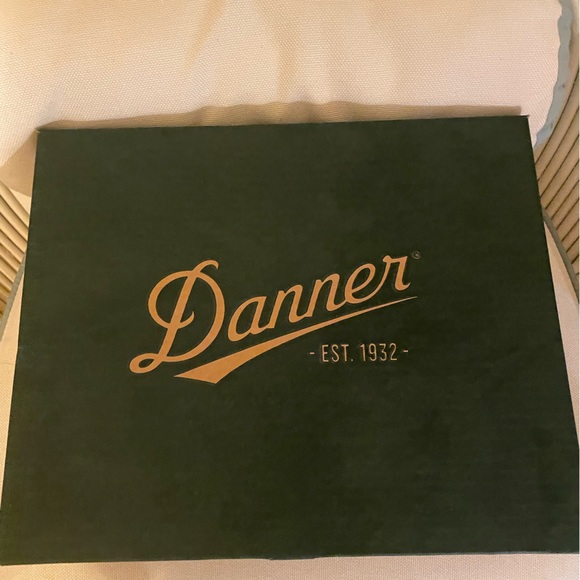 Only worn twice. They are just not for me. - Picture 7 of 8